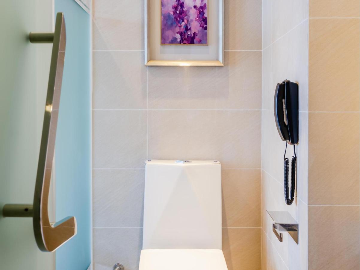 Lavande Hotel Luzhou Wanda Plaza Southwest Commercial City Zewnętrze zdjęcie