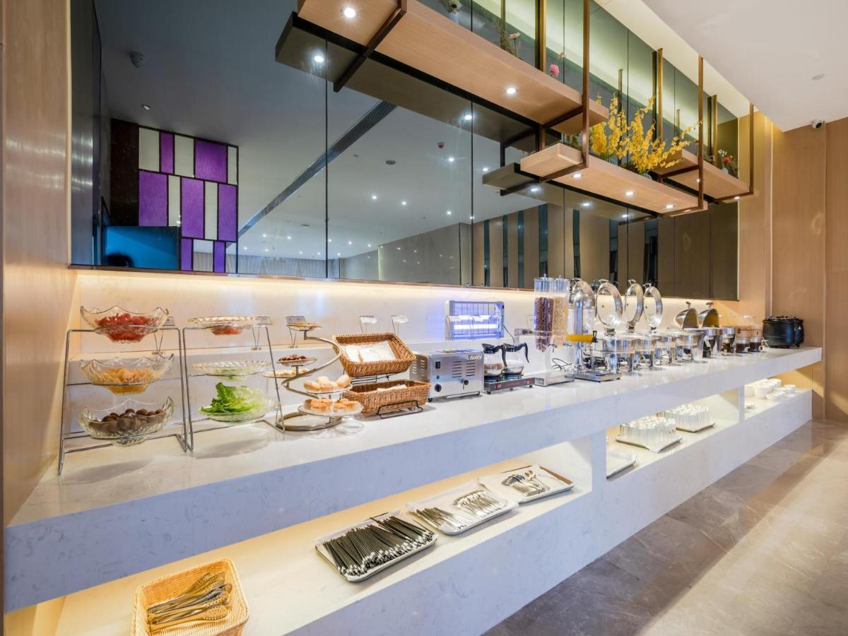 Lavande Hotel Luzhou Wanda Plaza Southwest Commercial City Zewnętrze zdjęcie
