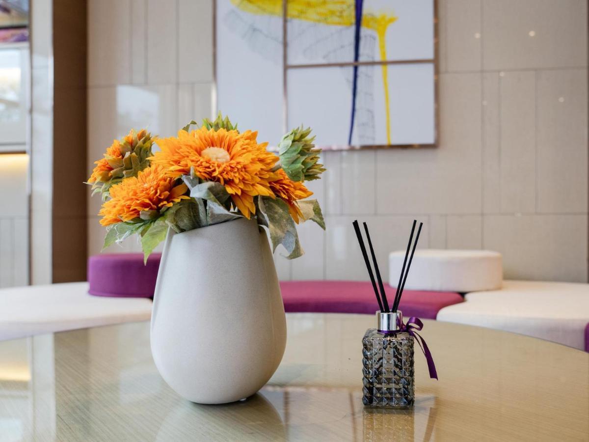 Lavande Hotel Luzhou Wanda Plaza Southwest Commercial City Zewnętrze zdjęcie