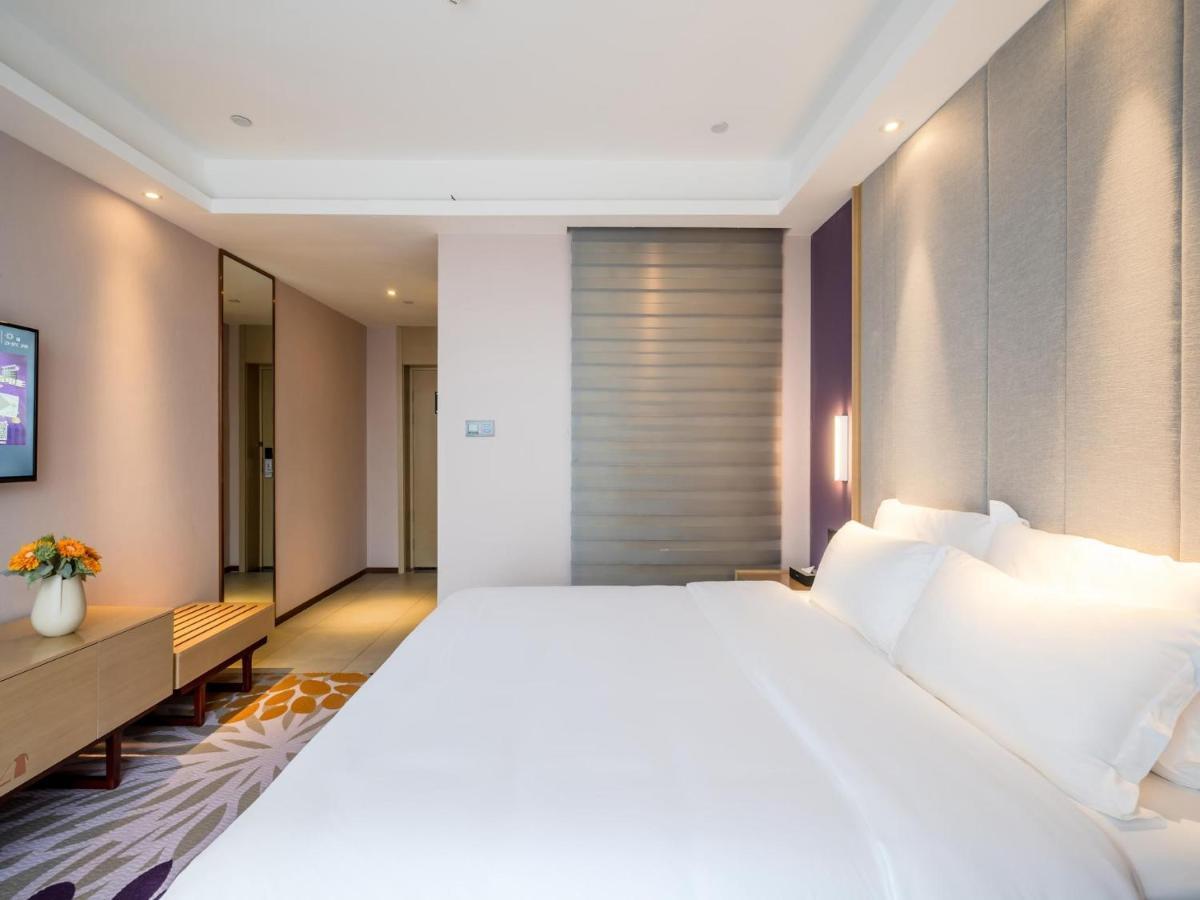 Lavande Hotel Luzhou Wanda Plaza Southwest Commercial City Zewnętrze zdjęcie
